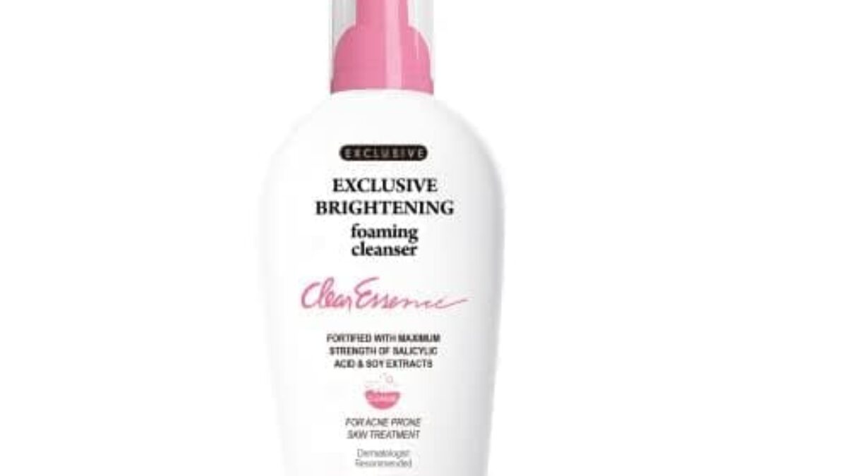 Clear Essence® Exclusive Brightening Foaming Cleanser